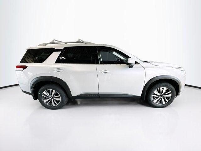 new 2024 Nissan Pathfinder car, priced at $43,900