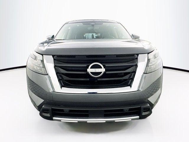 new 2025 Nissan Pathfinder car, priced at $49,465