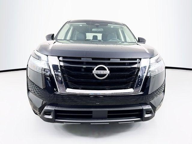 new 2025 Nissan Pathfinder car, priced at $35,475