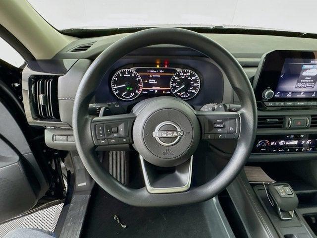 new 2025 Nissan Pathfinder car, priced at $40,460