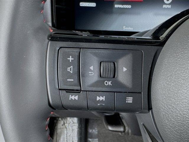 new 2025 Nissan Kicks car, priced at $32,030