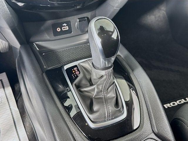 used 2020 Nissan Rogue car, priced at $18,737