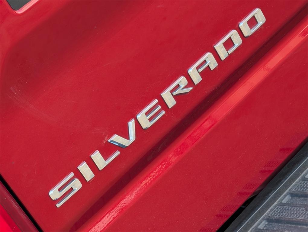 used 2021 Chevrolet Silverado 1500 car, priced at $40,995