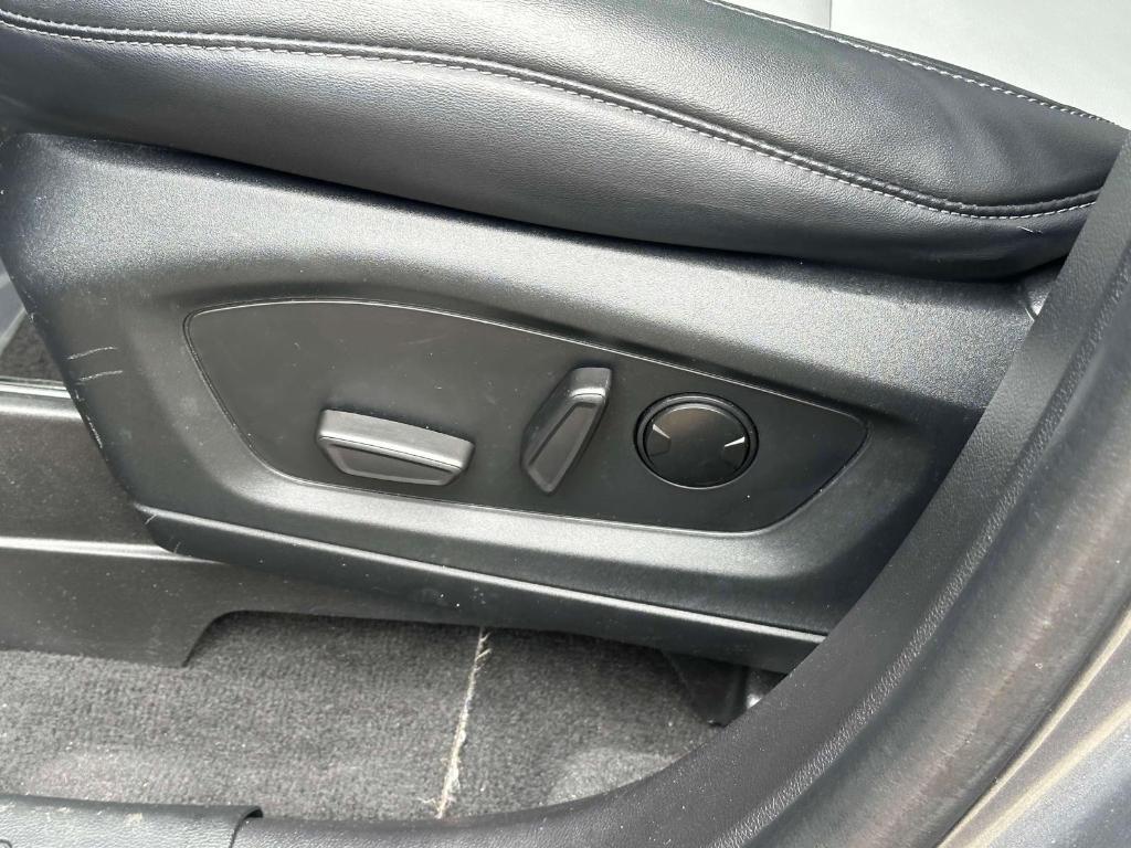 used 2022 Ford Explorer car, priced at $29,991