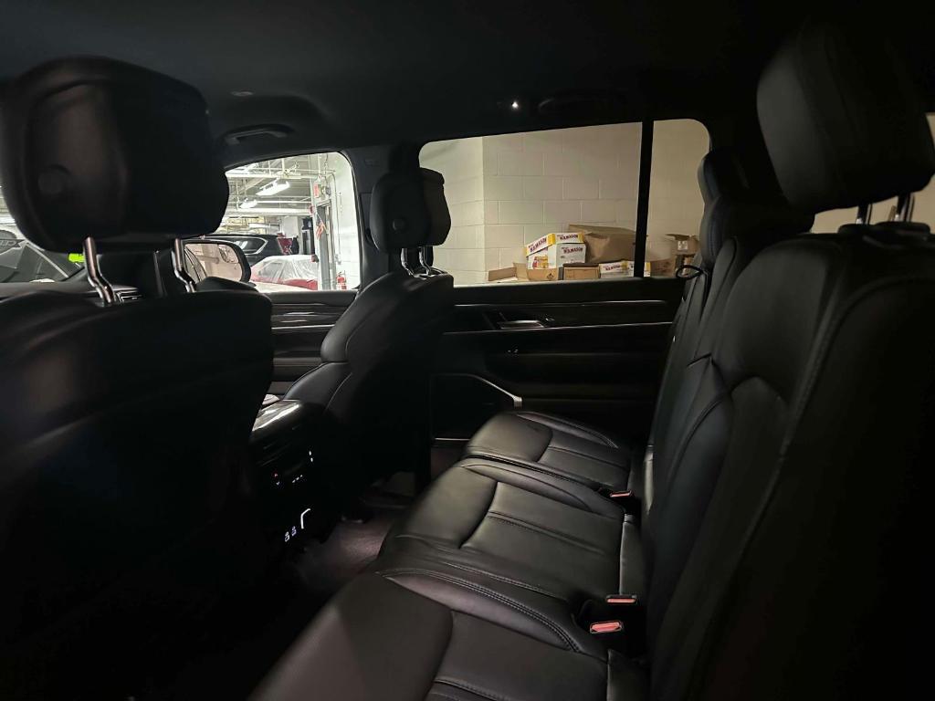 used 2022 Jeep Wagoneer car, priced at $46,491