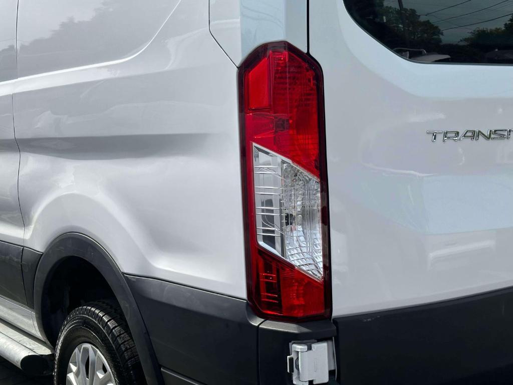 used 2024 Ford Transit-250 car, priced at $31,269