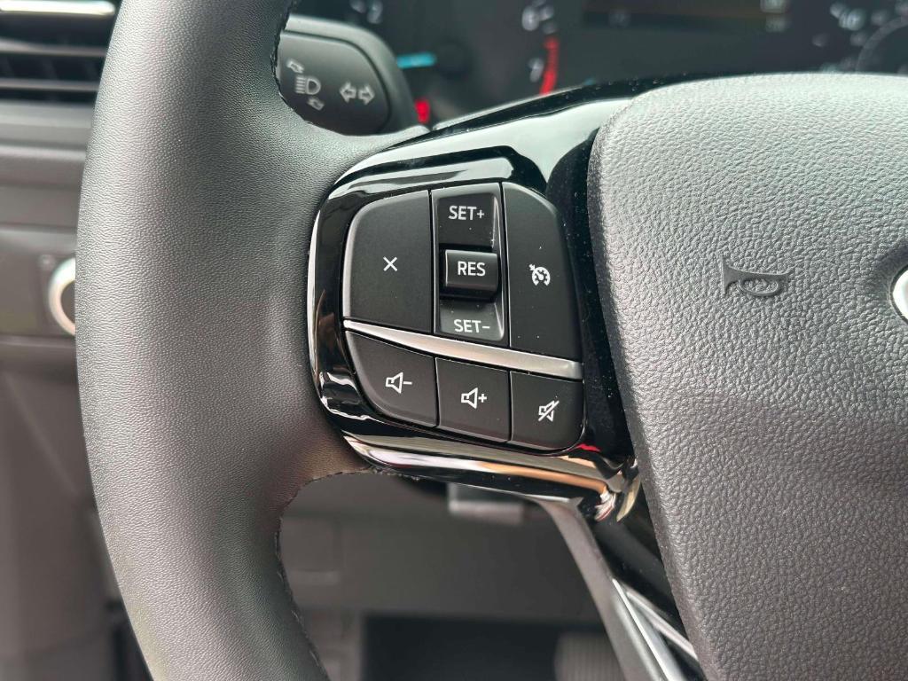 used 2022 Ford Escape car, priced at $18,078