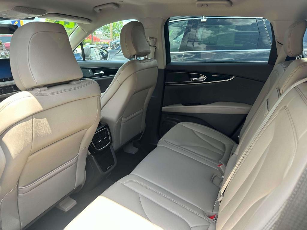 used 2022 Lincoln Nautilus car, priced at $29,491