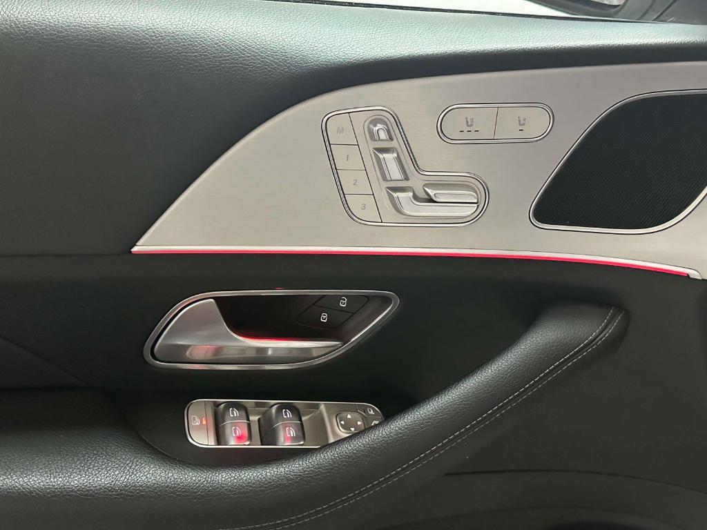 used 2024 Mercedes-Benz GLE 450 Plug-In Hybrid car, priced at $50,458