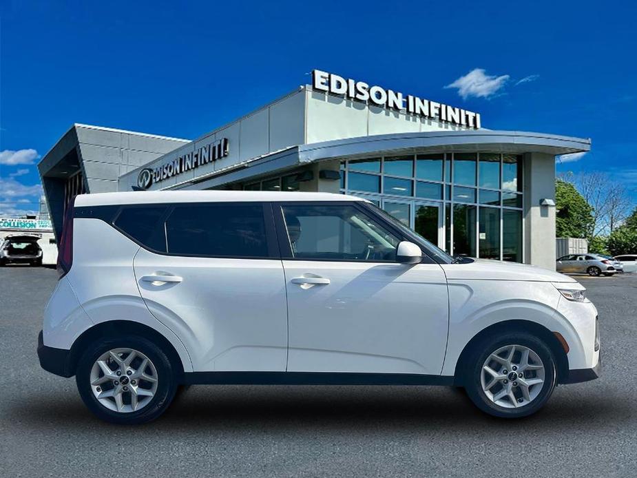 used 2022 Kia Soul car, priced at $12,991