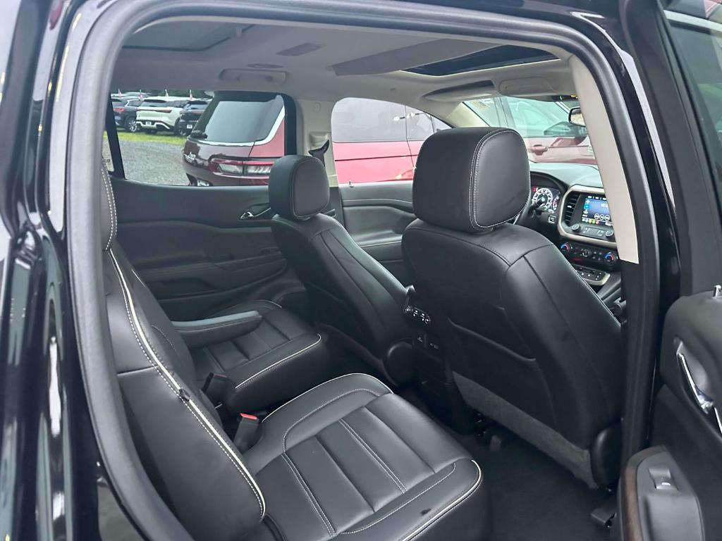 used 2022 GMC Acadia car, priced at $33,991