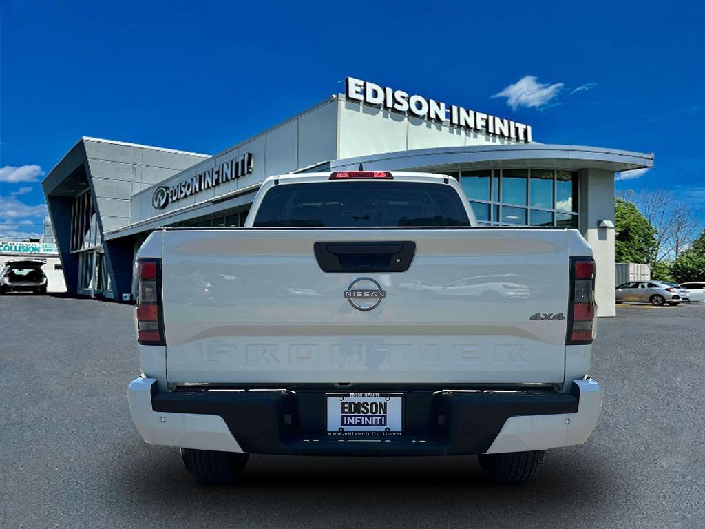 used 2025 Nissan Frontier car, priced at $31,991