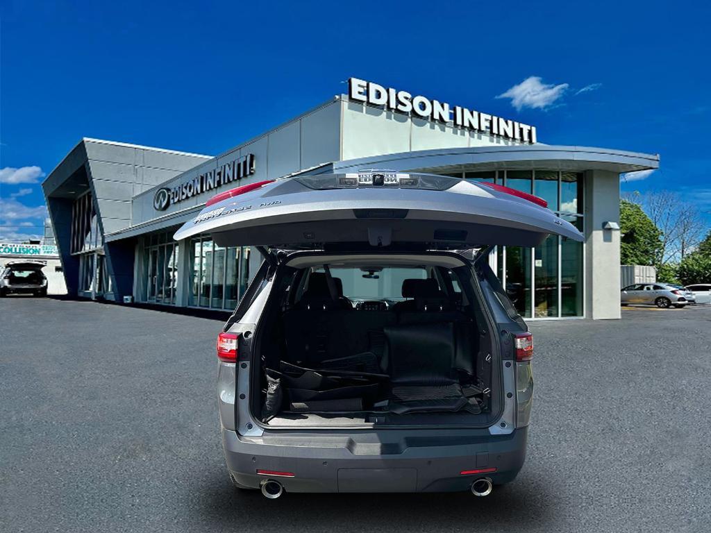 used 2019 Chevrolet Traverse car, priced at $20,991