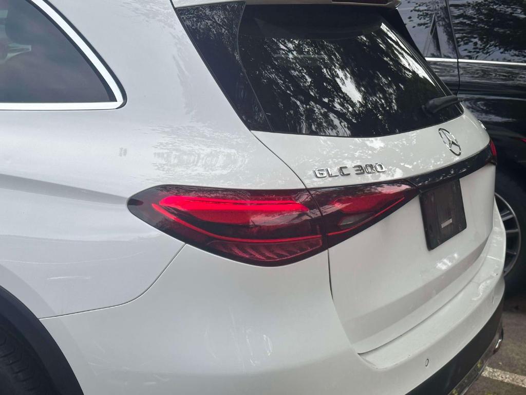 used 2024 Mercedes-Benz GLC 300 car, priced at $35,059