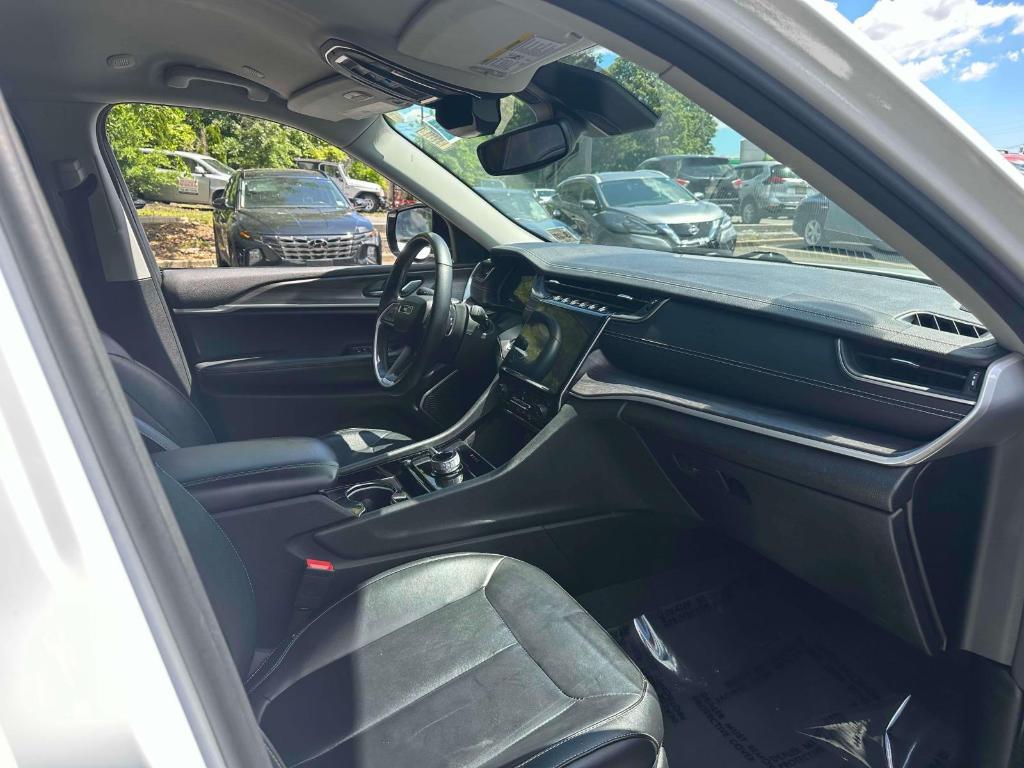 used 2022 Jeep Grand Cherokee L car, priced at $32,991