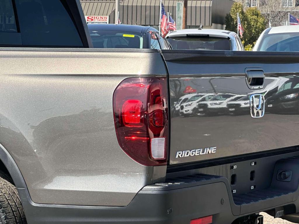 used 2022 Honda Ridgeline car, priced at $31,991