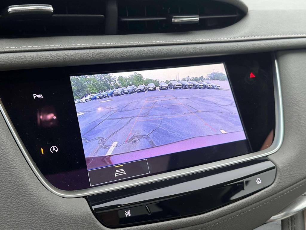 used 2023 Cadillac XT5 car, priced at $33,291