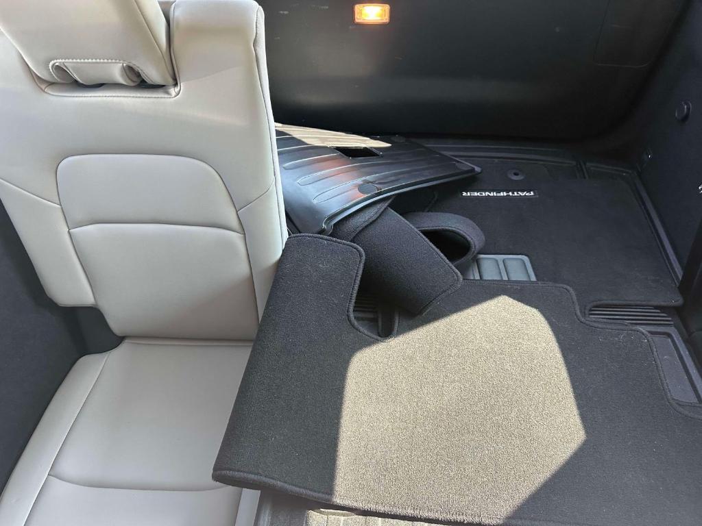 used 2022 Nissan Pathfinder car, priced at $36,491