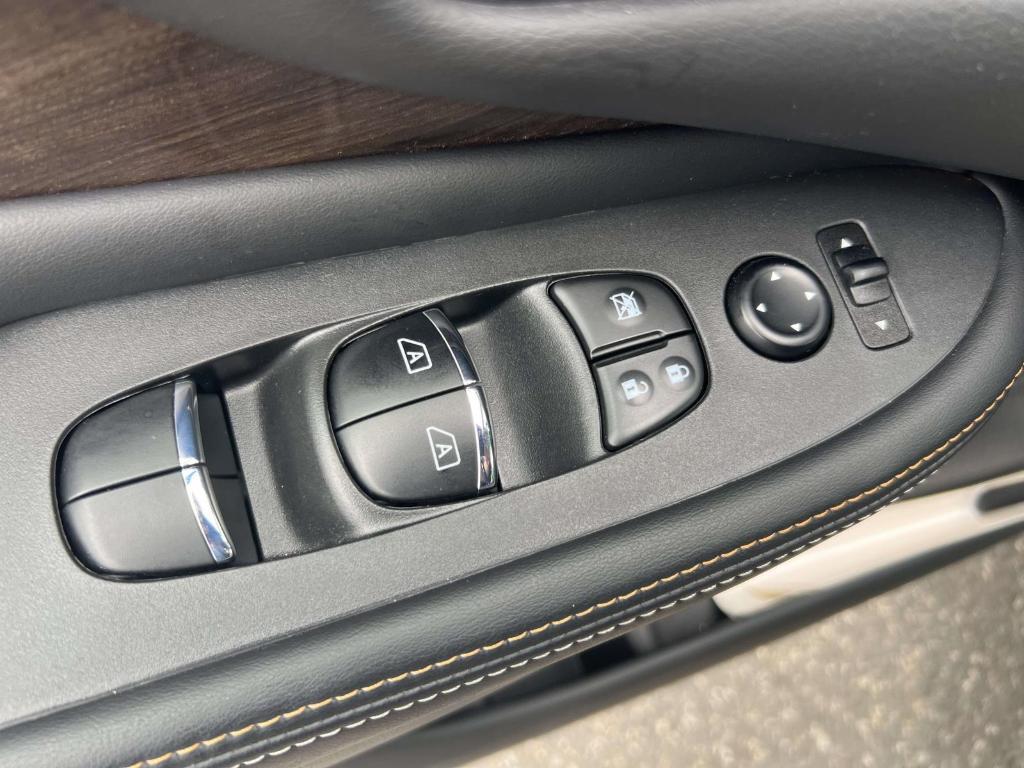 used 2024 Nissan Murano car, priced at $34,628
