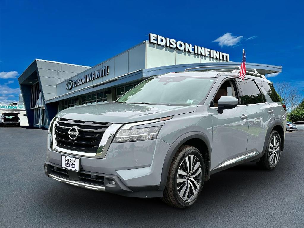 used 2022 Nissan Pathfinder car, priced at $31,991