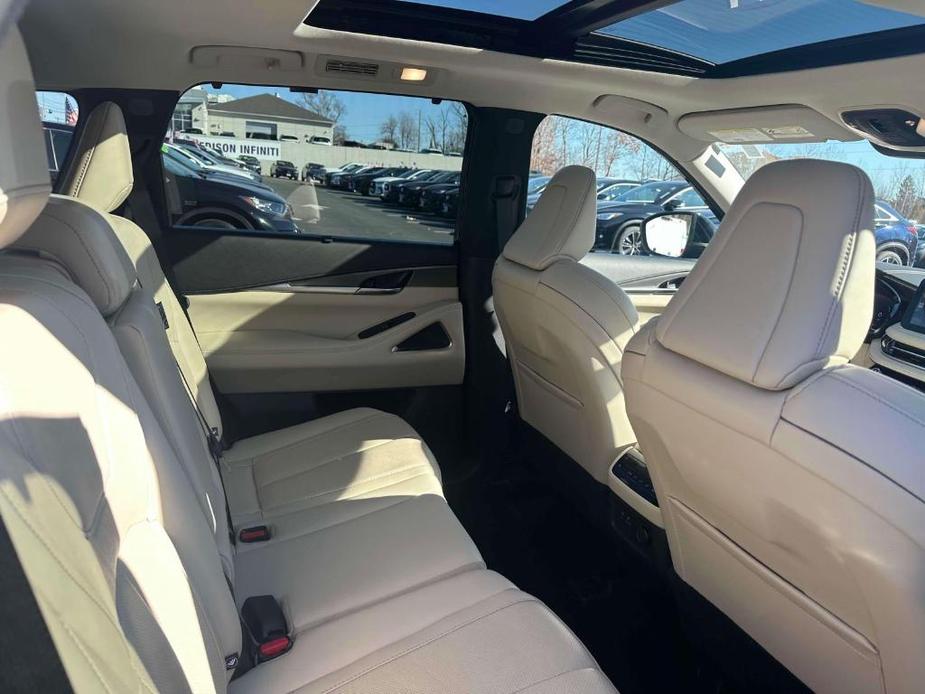 used 2024 INFINITI QX60 car, priced at $46,491