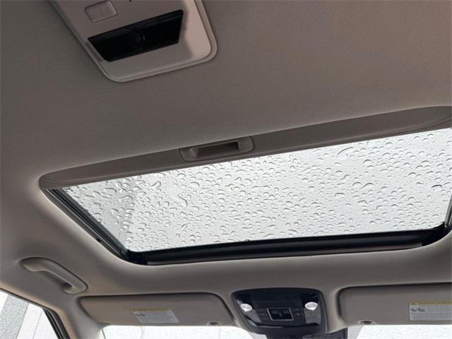 used 2022 Kia Carnival car, priced at $33,399