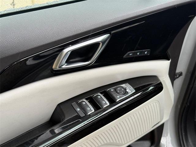 used 2022 Kia Carnival car, priced at $33,399