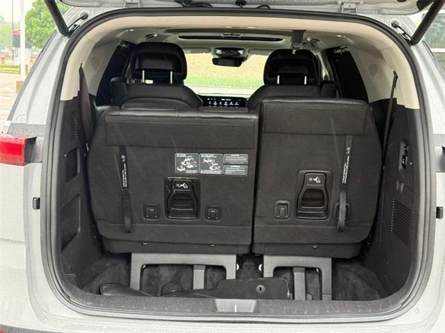 used 2022 Kia Carnival car, priced at $33,399