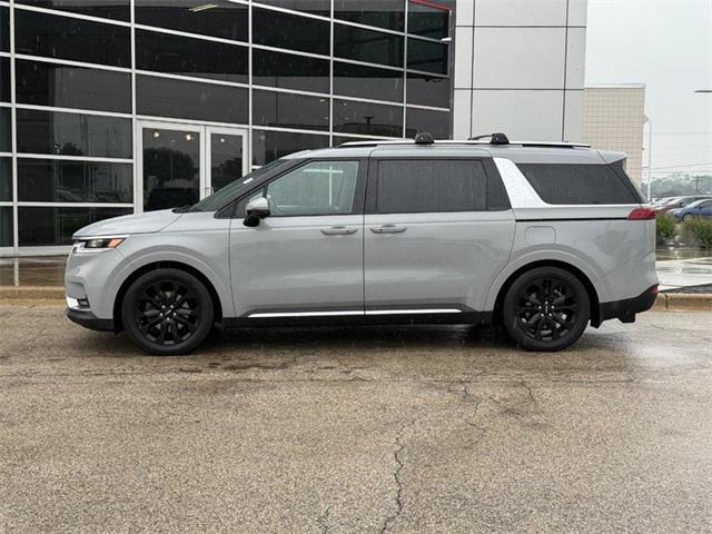 used 2022 Kia Carnival car, priced at $33,399