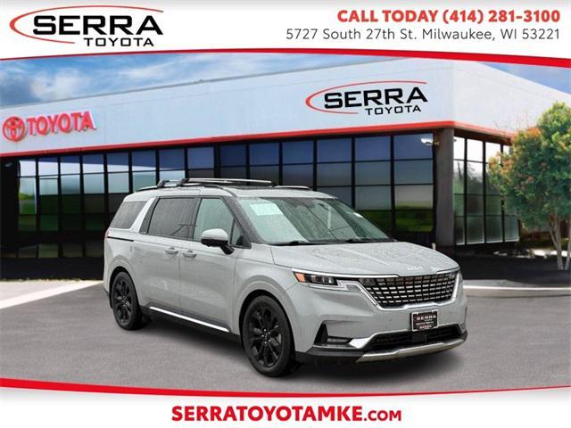 used 2022 Kia Carnival car, priced at $33,399