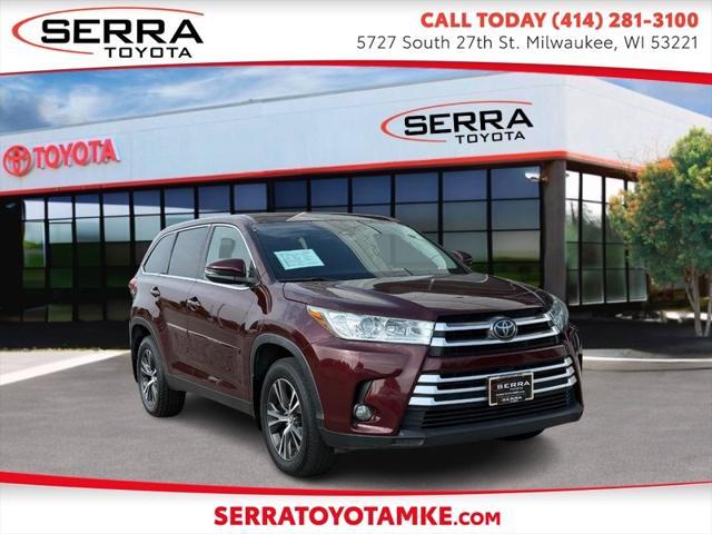 used 2019 Toyota Highlander car, priced at $26,128