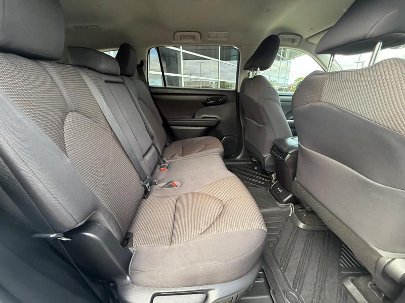 used 2023 Toyota Highlander car, priced at $30,348