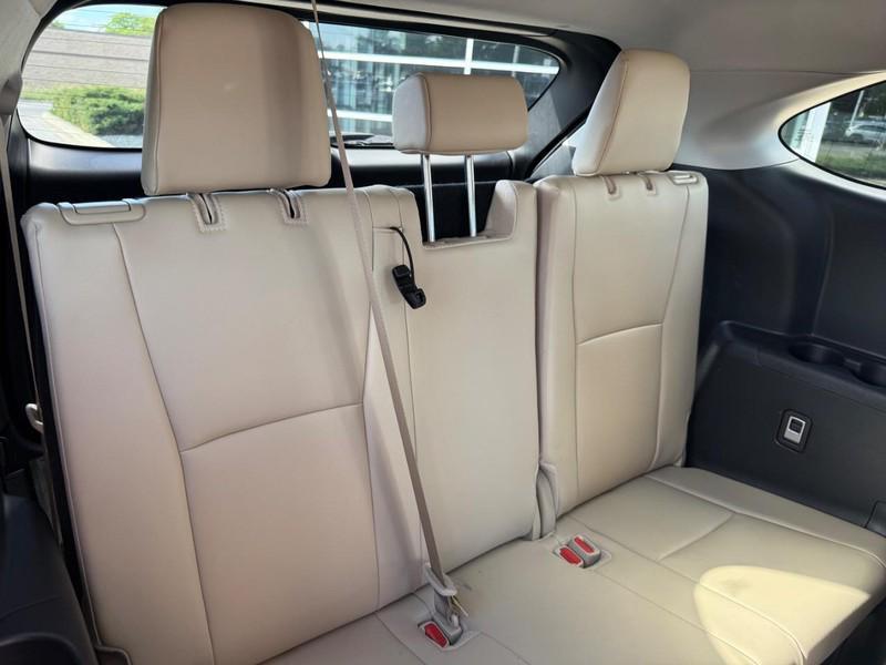 used 2024 Toyota Highlander car, priced at $44,965