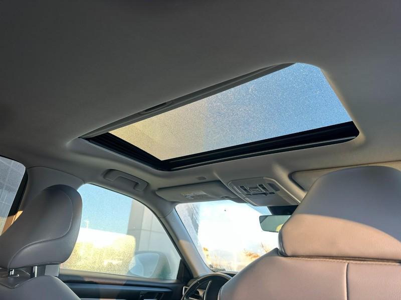 used 2021 Toyota Highlander car, priced at $25,590