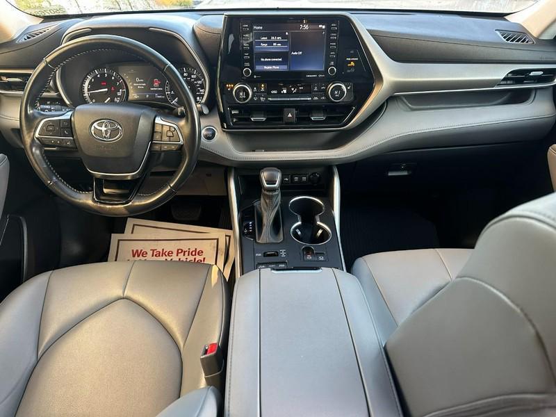 used 2021 Toyota Highlander car, priced at $25,590