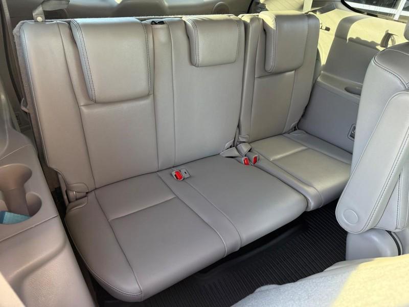 used 2018 Toyota Highlander car, priced at $25,777