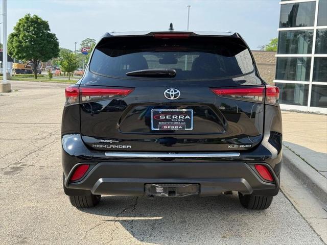 used 2022 Toyota Highlander car, priced at $37,770