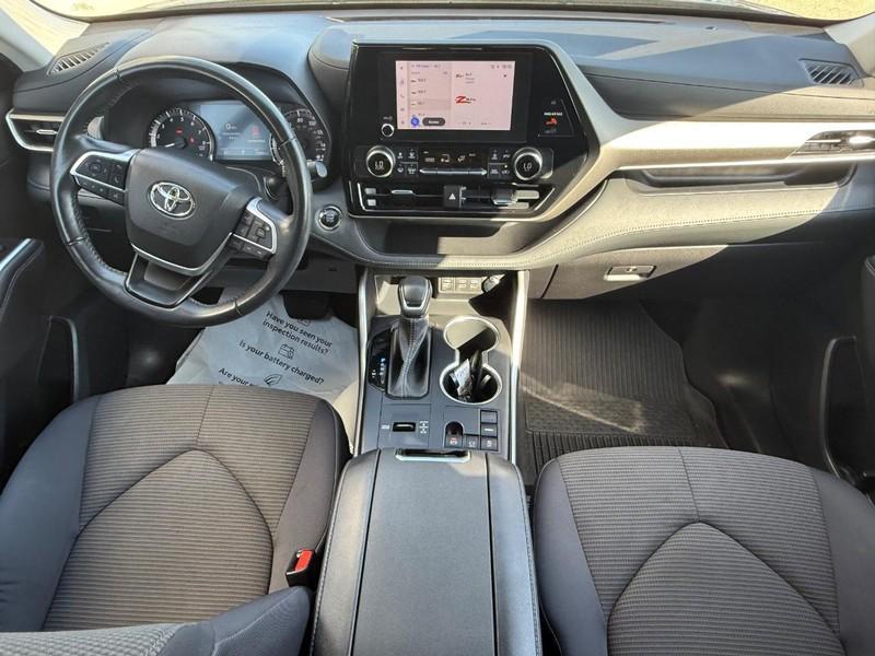 used 2023 Toyota Highlander car, priced at $33,380