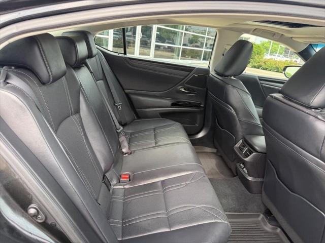 used 2025 Lexus ES 300h car, priced at $50,989