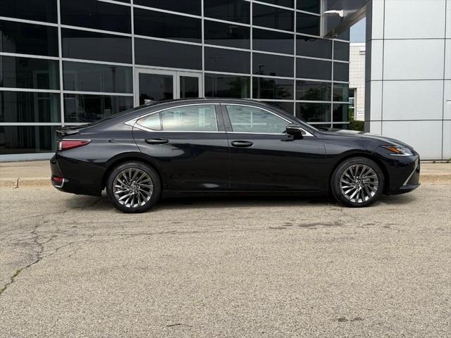 used 2025 Lexus ES 300h car, priced at $50,989