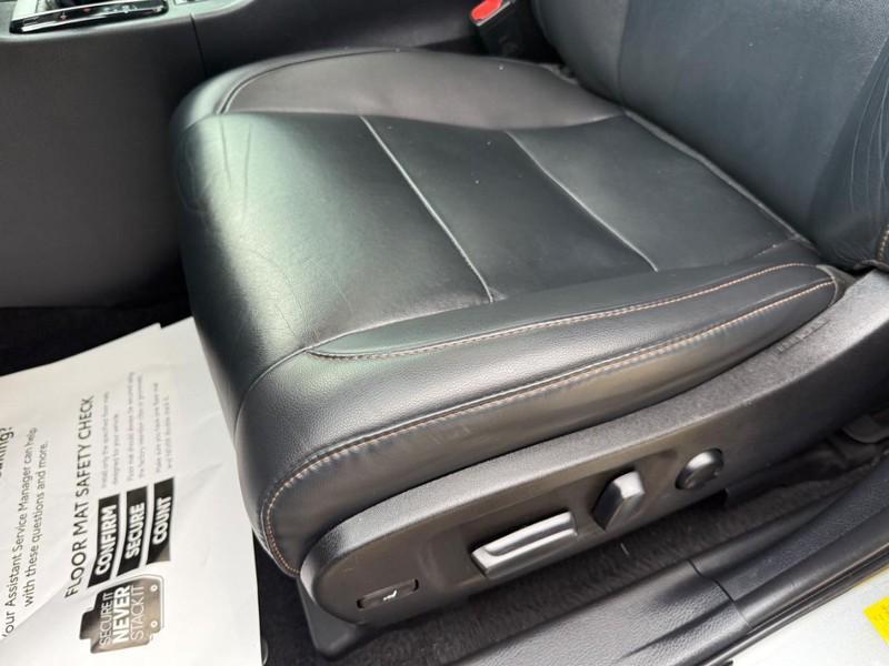 used 2019 Toyota Highlander car, priced at $28,558