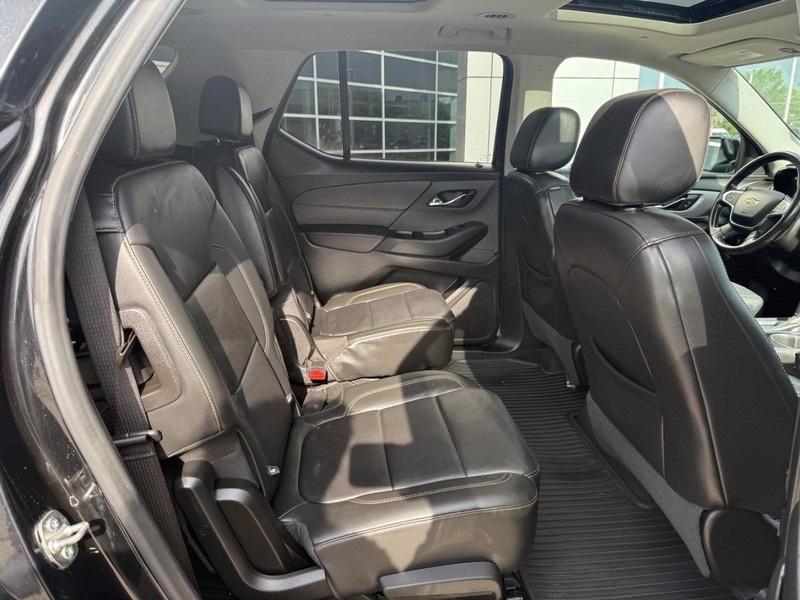used 2019 Chevrolet Traverse car, priced at $22,559