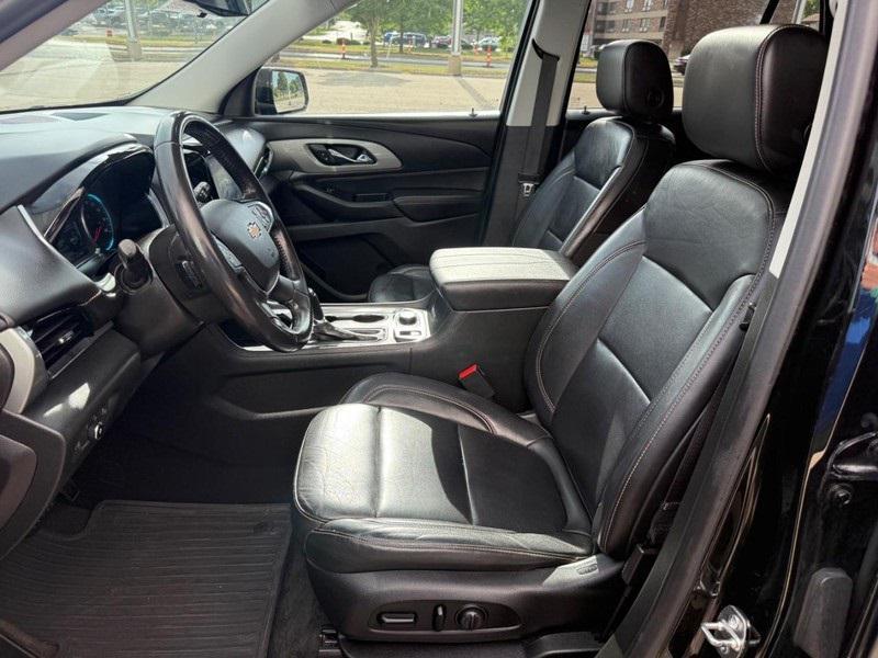 used 2019 Chevrolet Traverse car, priced at $22,559