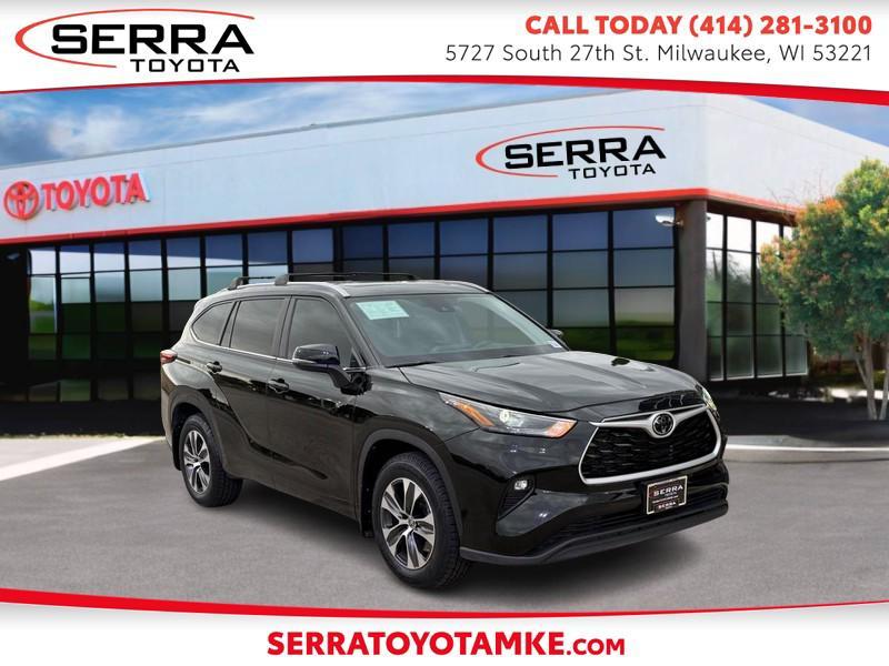 used 2024 Toyota Highlander car, priced at $39,583