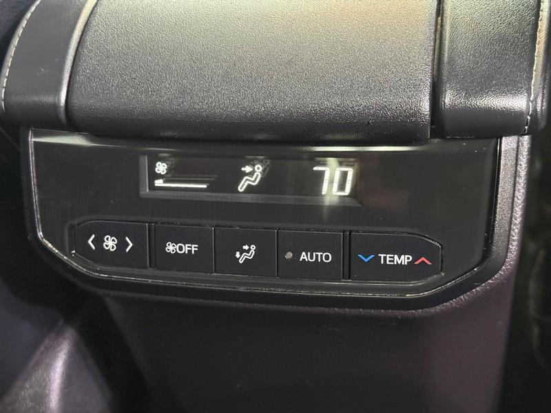 used 2024 Toyota Highlander car, priced at $39,583