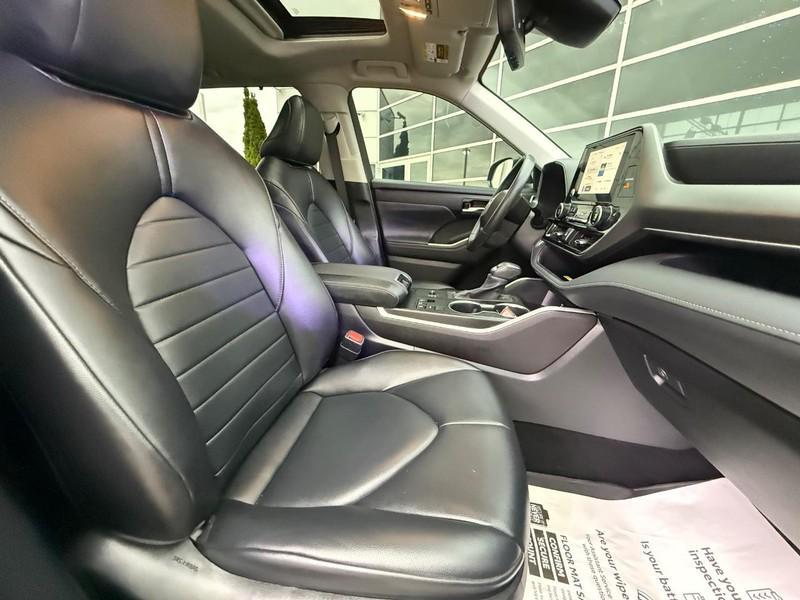 used 2024 Toyota Highlander car, priced at $39,583