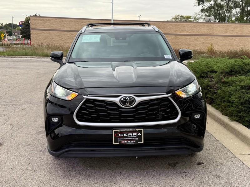 used 2024 Toyota Highlander car, priced at $39,583