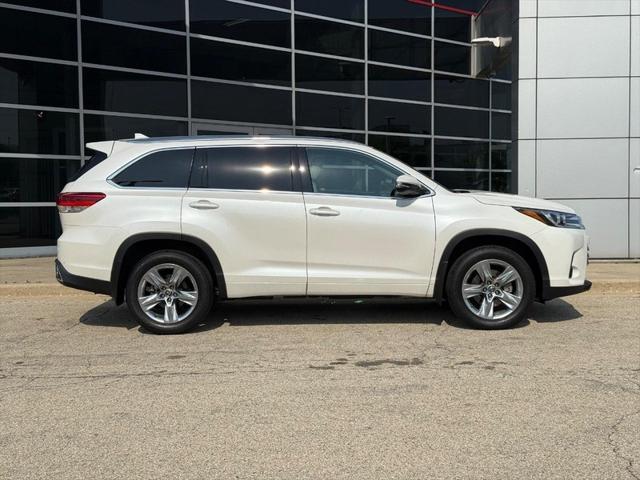 used 2019 Toyota Highlander car, priced at $33,910