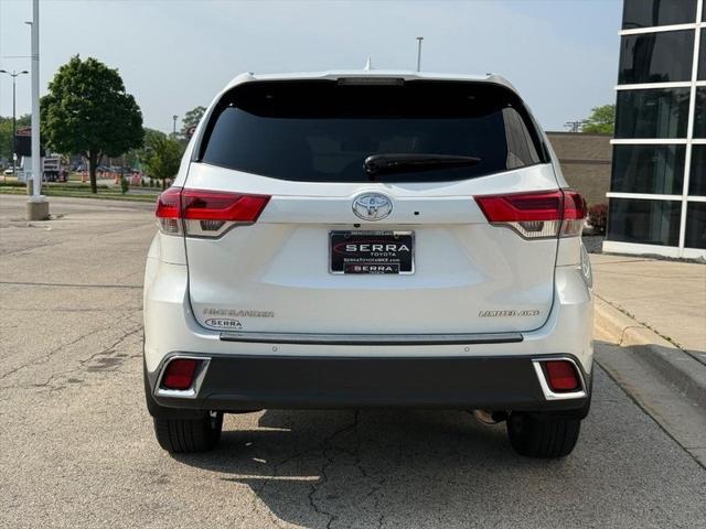 used 2019 Toyota Highlander car, priced at $33,910
