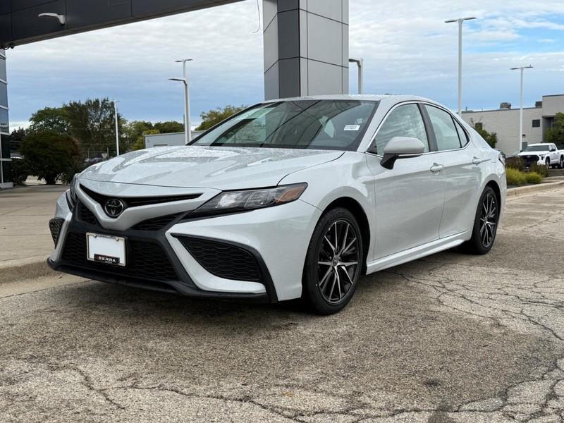 used 2023 Toyota Camry car, priced at $27,616